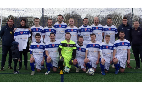&quot;Vision plus&quot; et &quot;Copains comme cochons&quot; habillent les seniors C